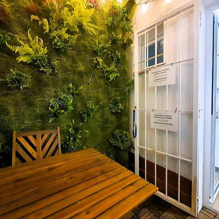 Appartamento Rentadore Lavapies Studio Madrid Esterno foto